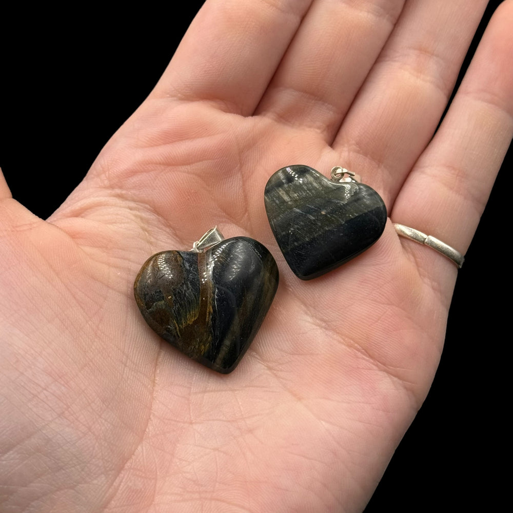 Hawks Eye Heart Pendant - Funky Stuff