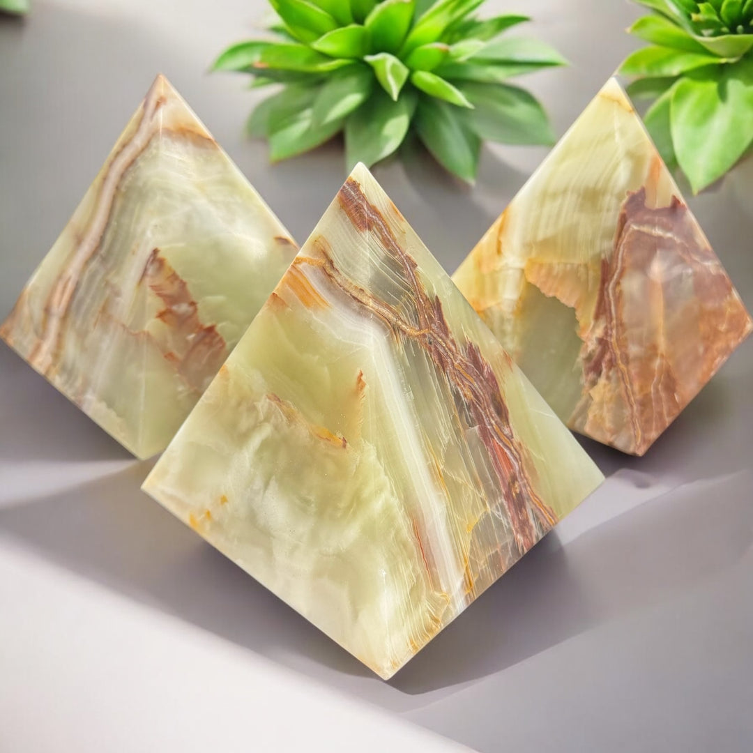 Onyx Pyramid 4" - Funky Stuff