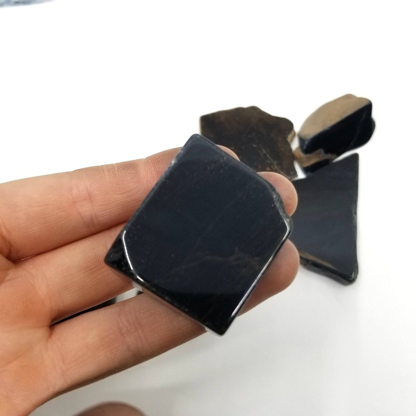 Hawk's Eye - Half Polished Black Slate (1-2")