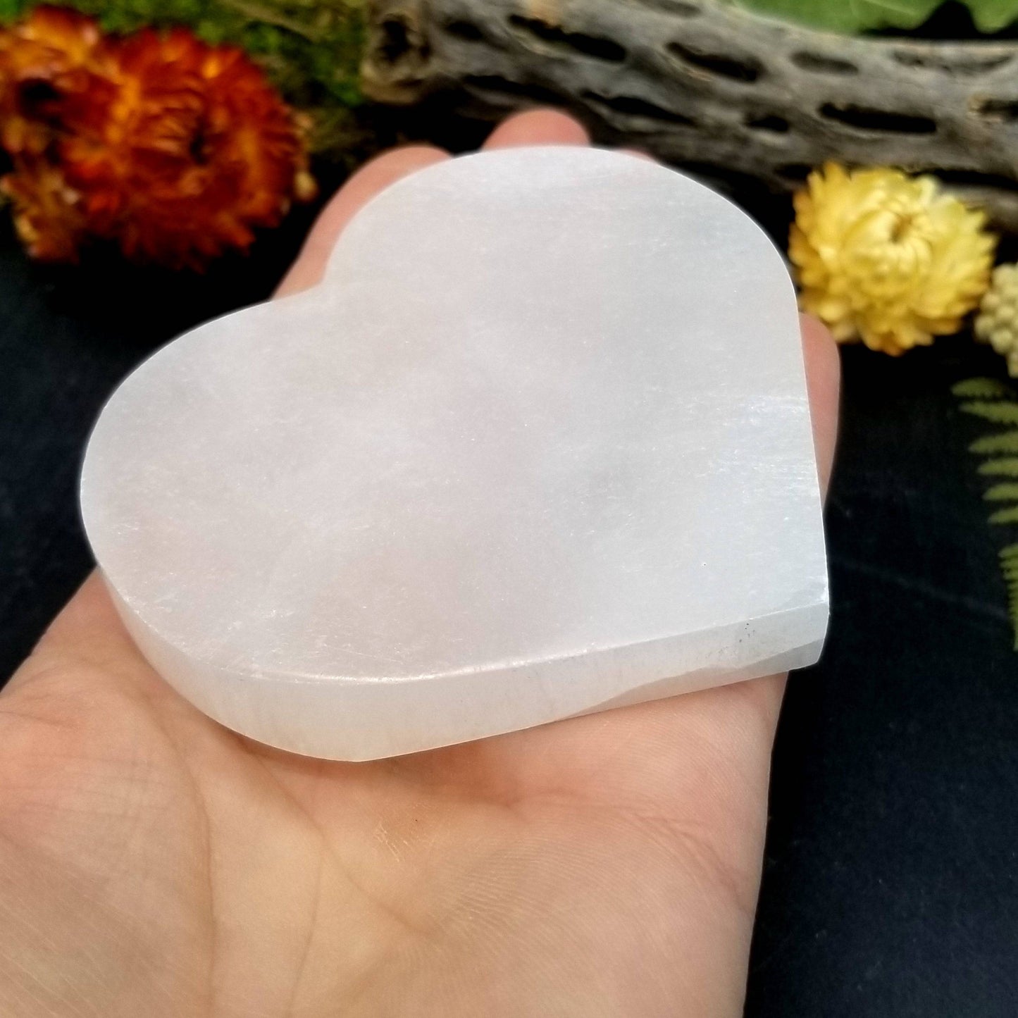 Selenite Charging Plate - Heart