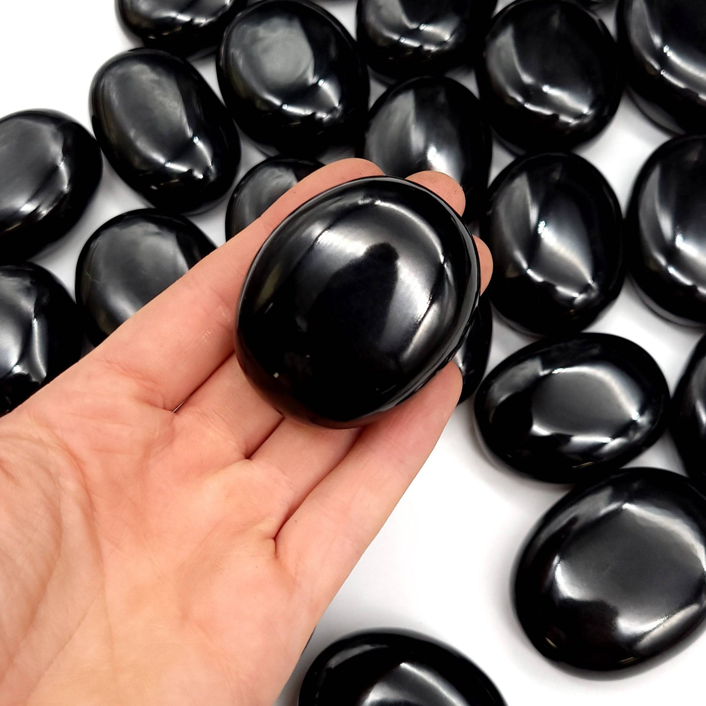 Black Agate Palmstone