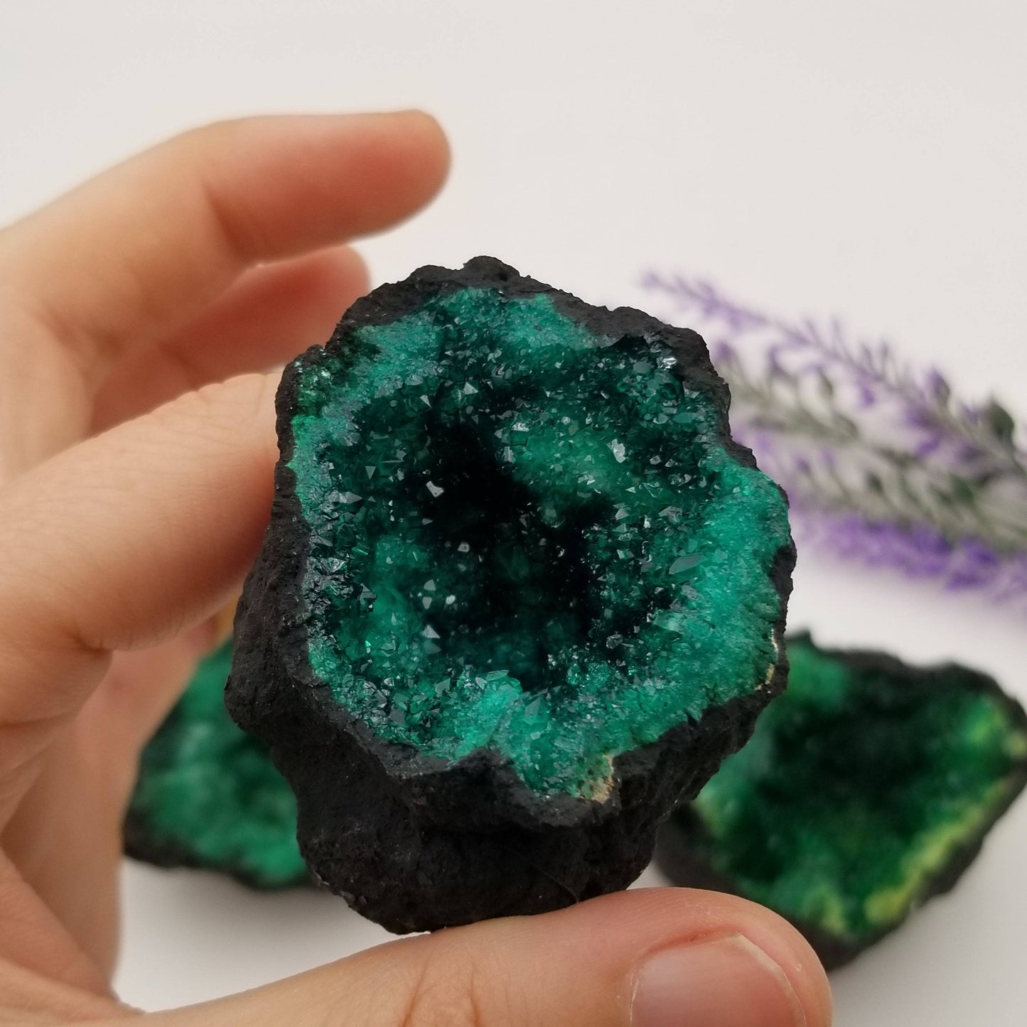 Green Quartz Geode (Dyed)