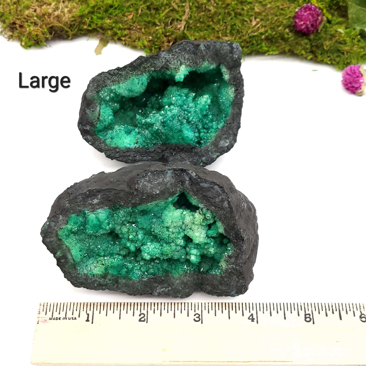 Green Quartz Geode (Dyed)