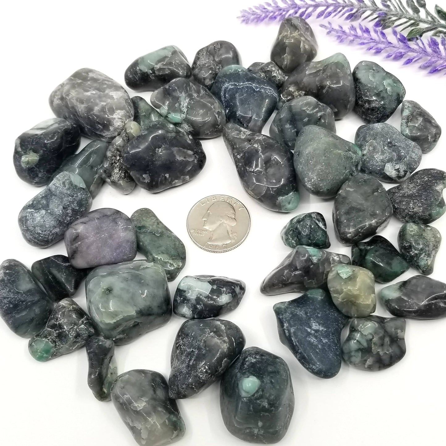 Emerald Tumbled Stones 1 LB