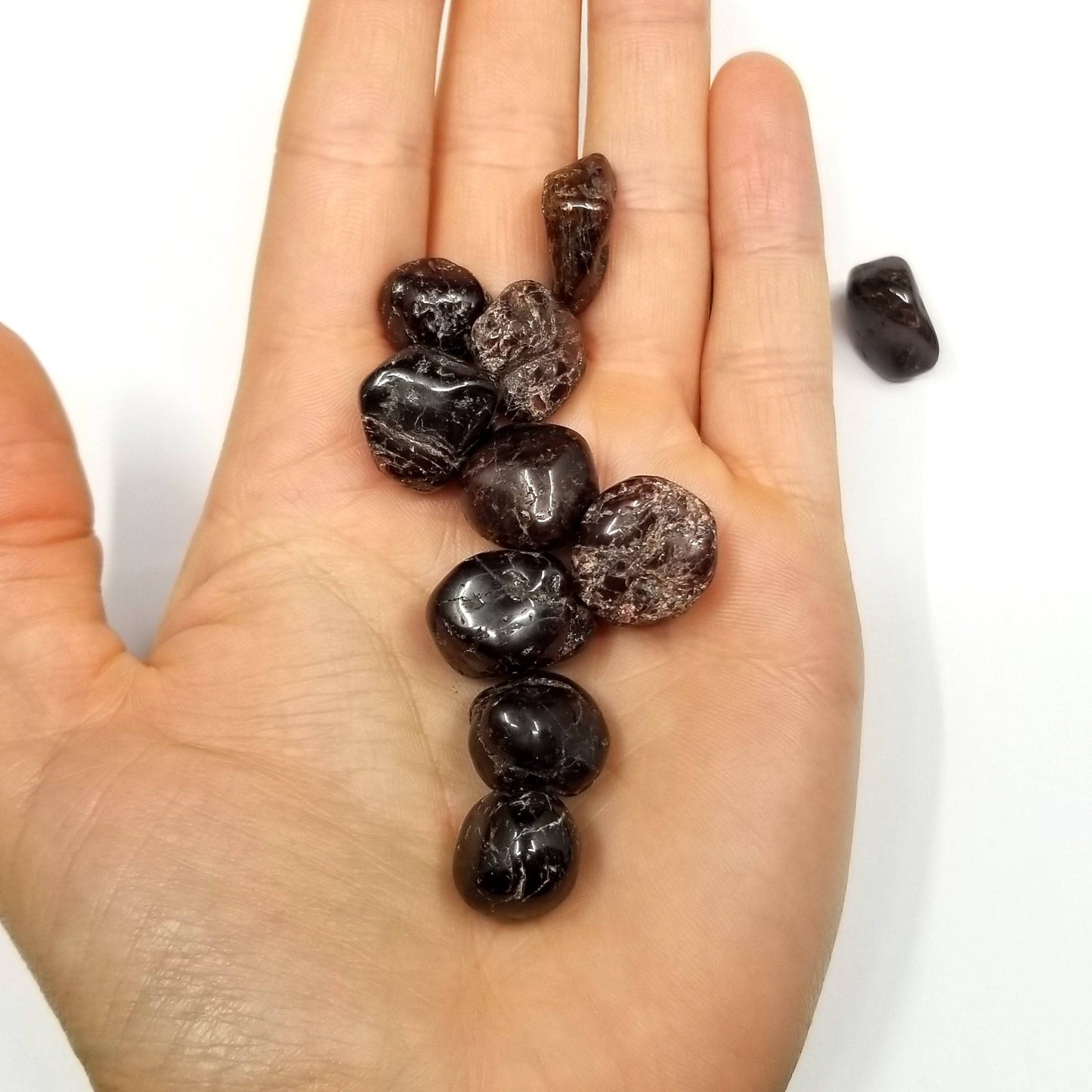 Garnet Tumbled Stone