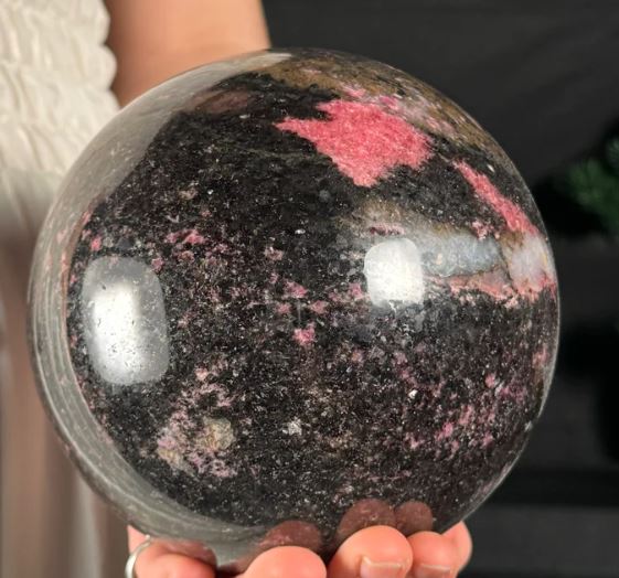 Rhodonite