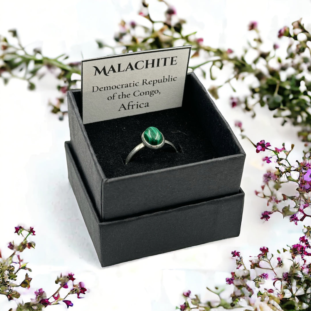 Malachite Ring Size 8 - Funky Stuff