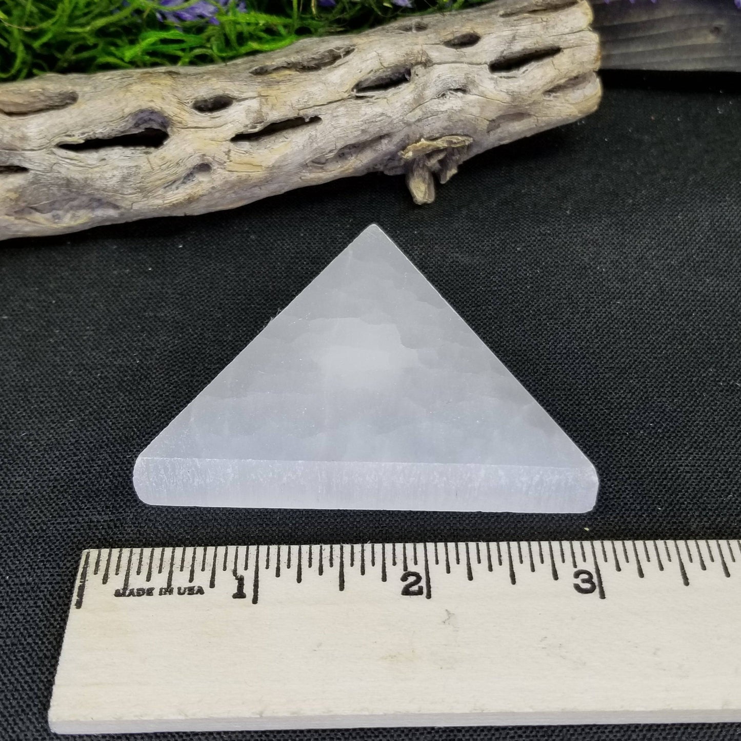 Selenite Charging Plate - Triangle