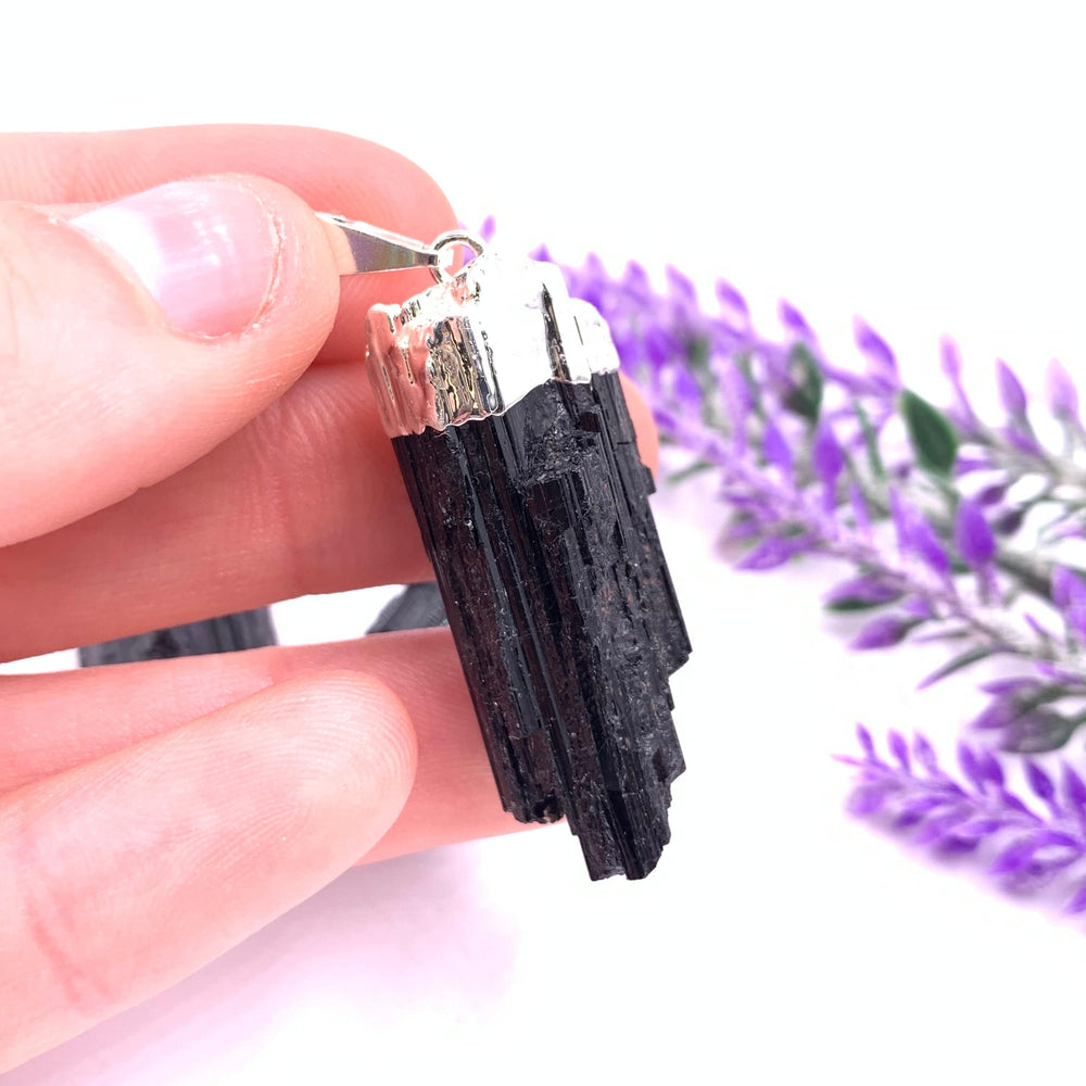 Black Tourmaline Pendant - Funky Stuff