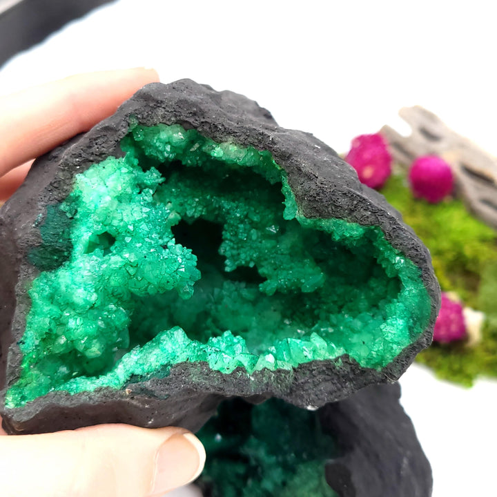 Green Quartz Geode (Dyed) - Funky Stuff