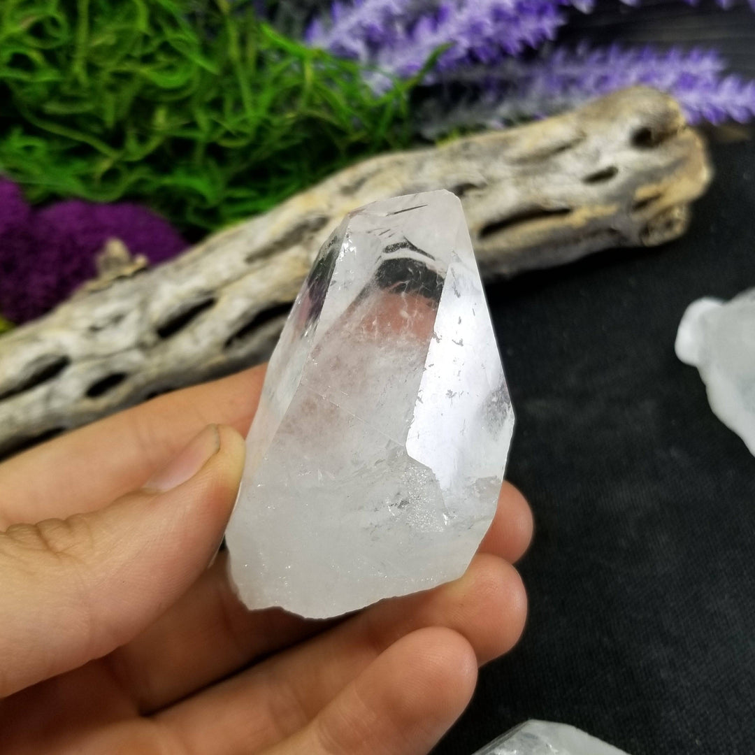 Quartz Point (A Grade) - Funky Stuff