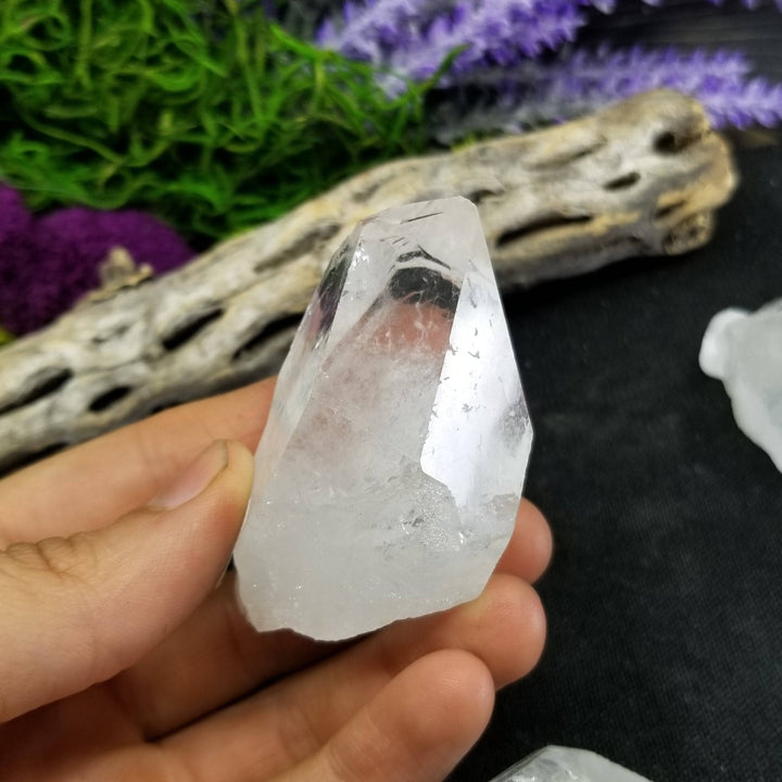 Quartz Point (A Grade) - Funky Stuff