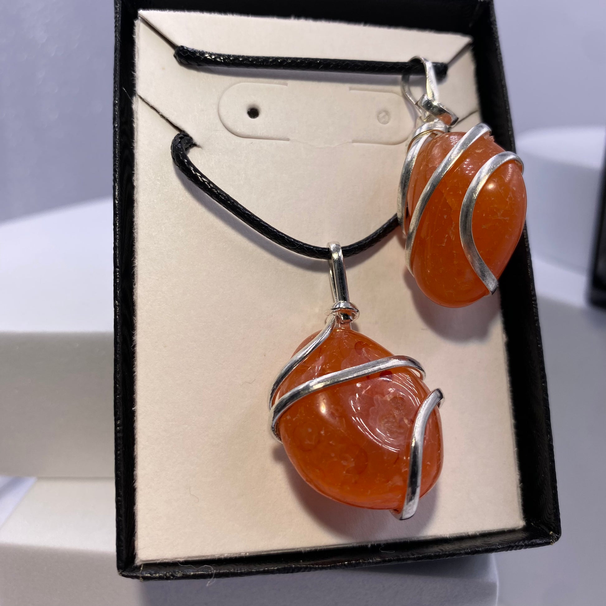 Matching Pendant Set - Funky Stuff